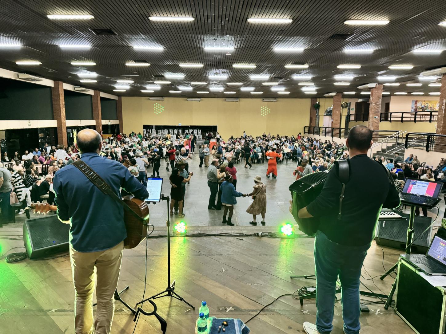 Semana de Socialização da Páscoa reúne famílias nos equipamentos sociais com diversas atividades de orientação e integração