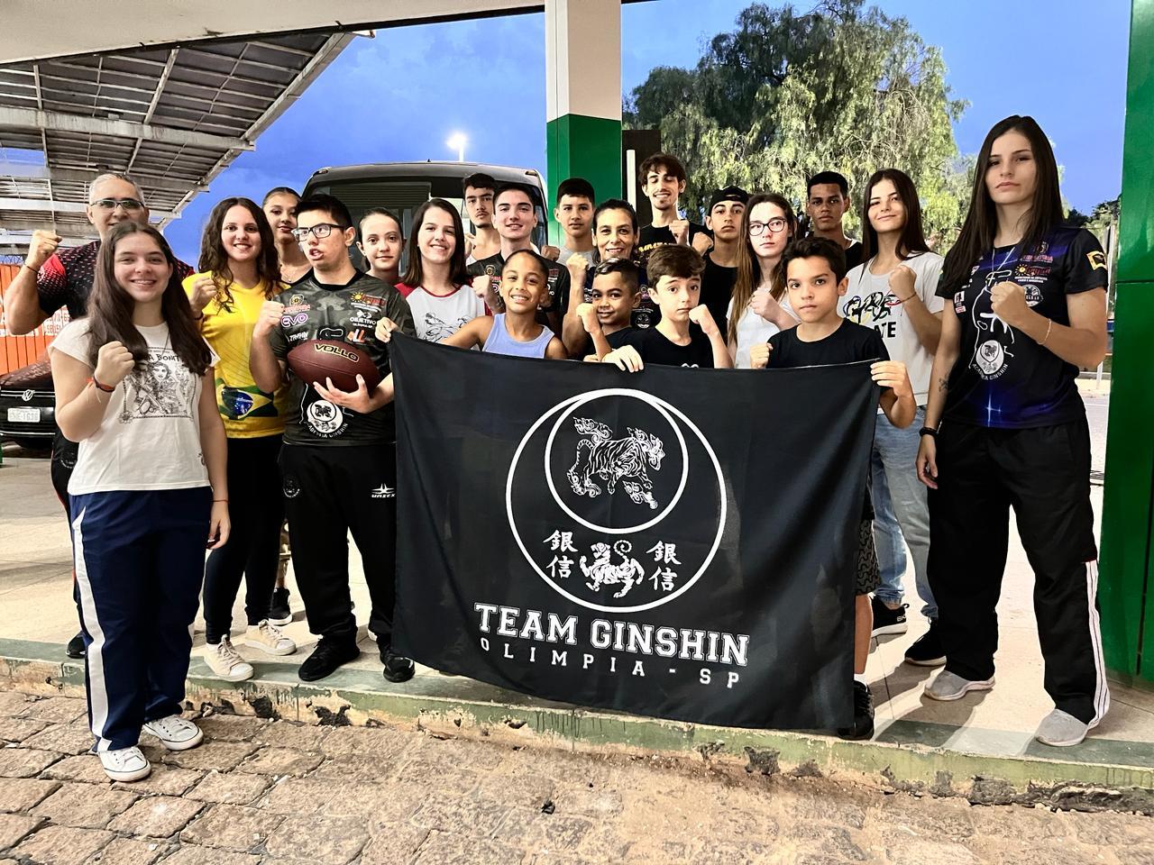 Atletas de Olímpia conquistam 30 medalhas no fim de semana nos campeonatos de Karatê, Judô, Muay Thai e Atletismo