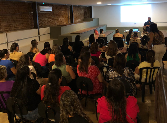 Cultura capacita professores da rede municipal para fomentar visitação aos museus e o acesso à arte