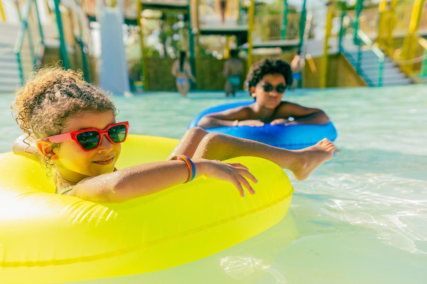 ‘D.P.A. - Detetives do Prédio Azul’, do Gloob, invadem Hot Beach Parques & Resorts nas férias de julho