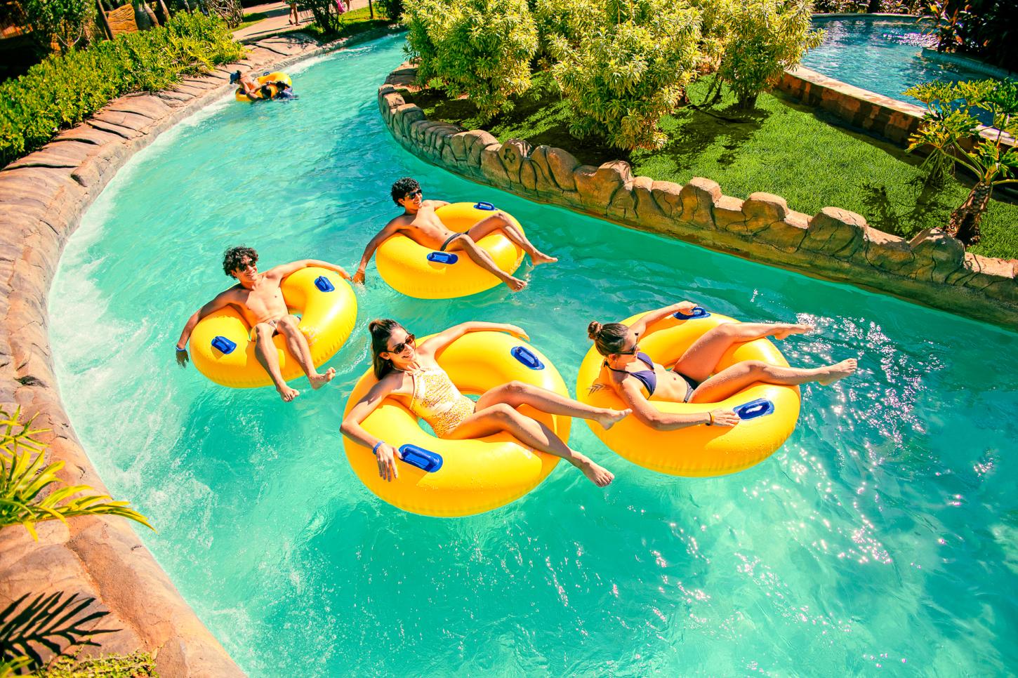 Férias tem D.P.A., recreação e shows no Hot Beach, em Olímpia