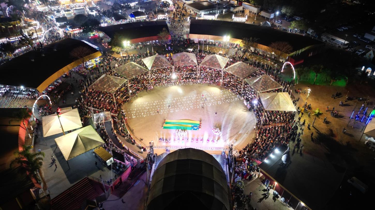 Apresentações Noturnas e Minifestival do 60º FEFOL Olímpia terão transmissão ao vivo pela internet