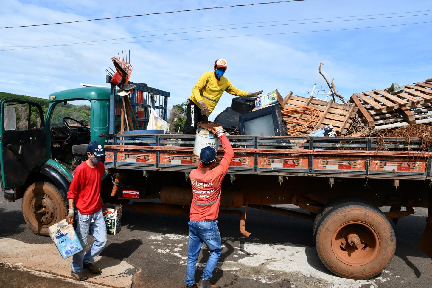 Olímpia promove Arrastão de Limpeza nos bairros em prevenção aos casos de dengue em período de chuvas a partir de segunda (21)