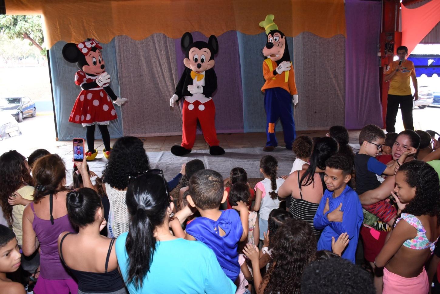 Sábado das Crianças no Rio das Pedras reuniu famílias