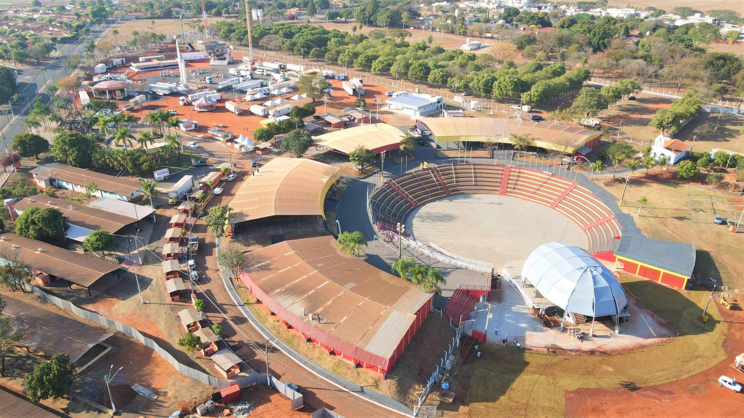 Réveillon das Águas 2025 segue com preparativos para a maior festa da virada da região