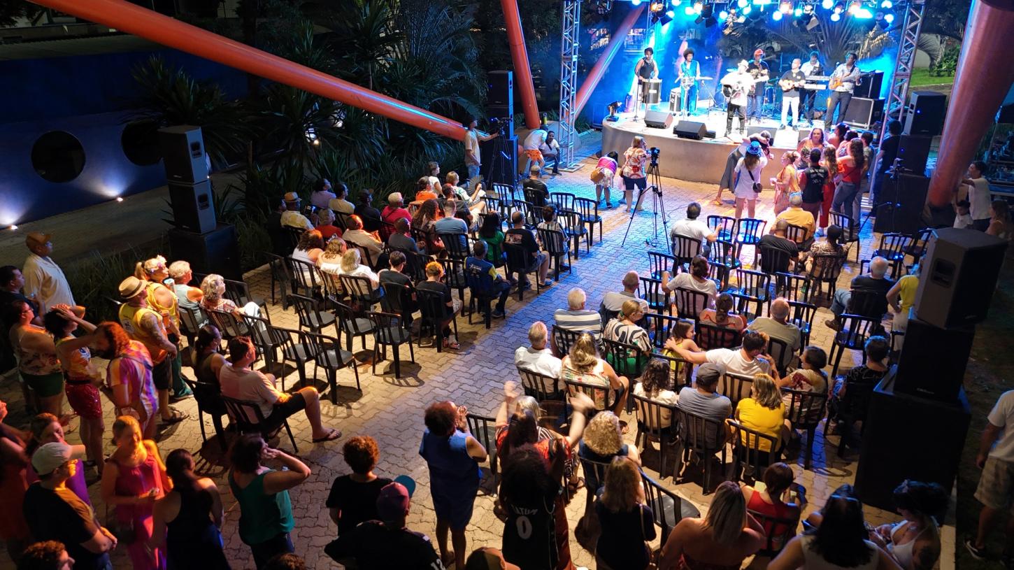 Primeira edição do Cultura do Coreto de 2025 movimenta a Praça Rui Barbosa e o comércio central