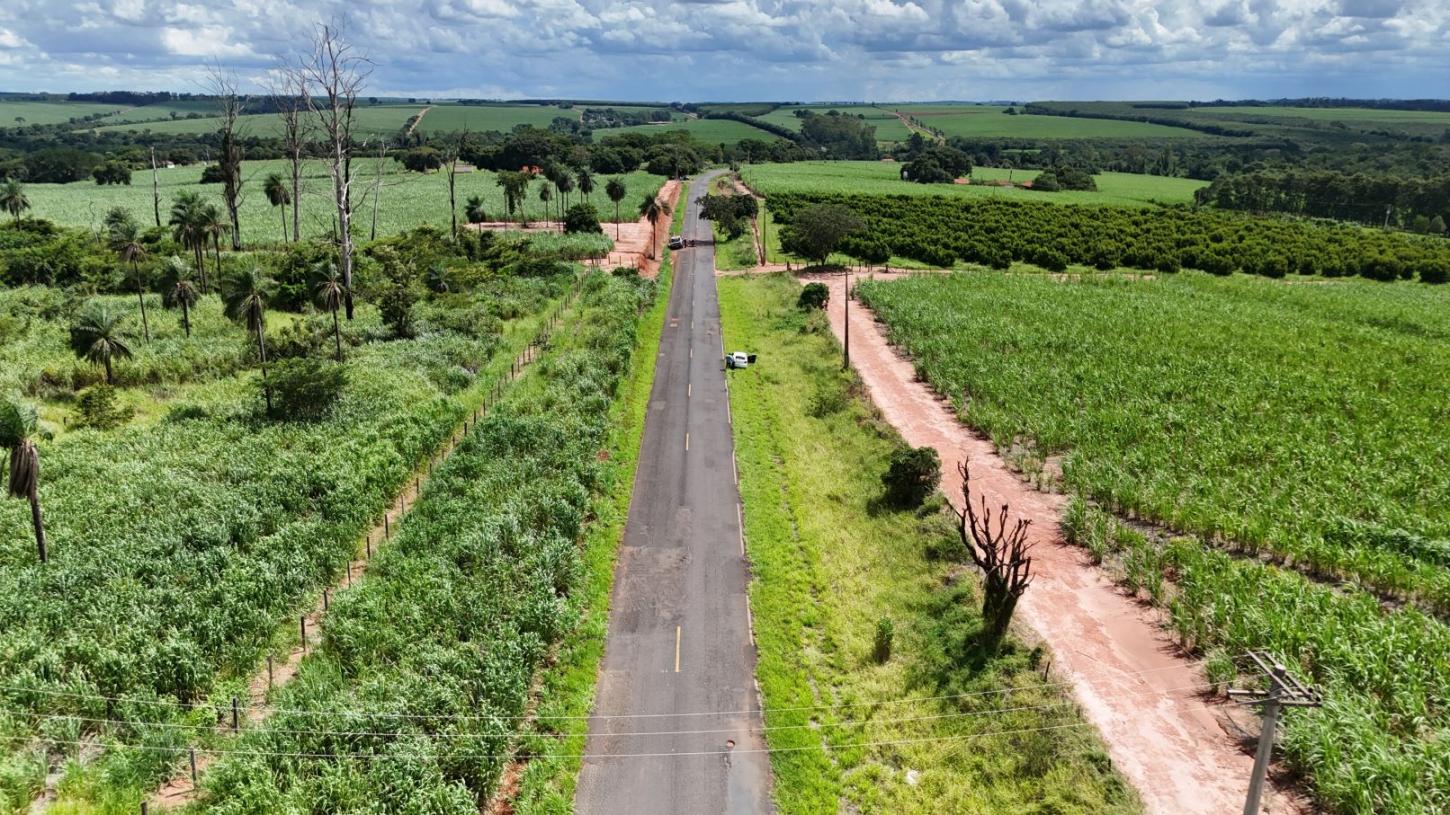 Governo do Estado oficializa contratação das obras de recuperação da Vicinal Natal Breda