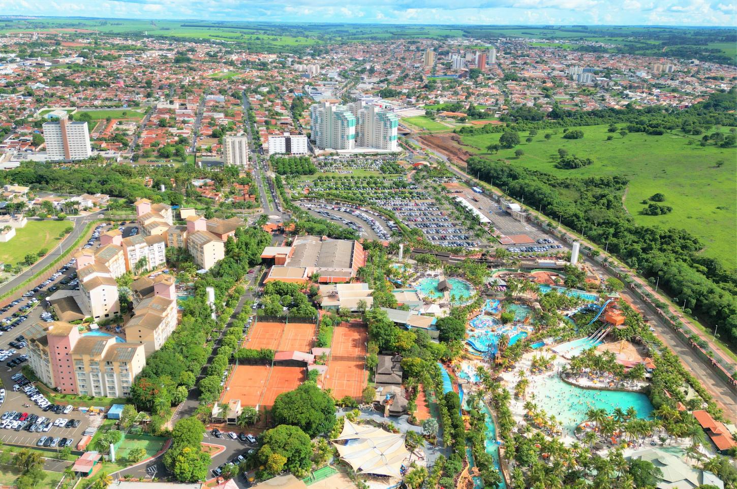 Olímpia sanciona lei de incentivo fiscal para implantação de Centro de Convenções na Zona de Desenvolvimento Turístico