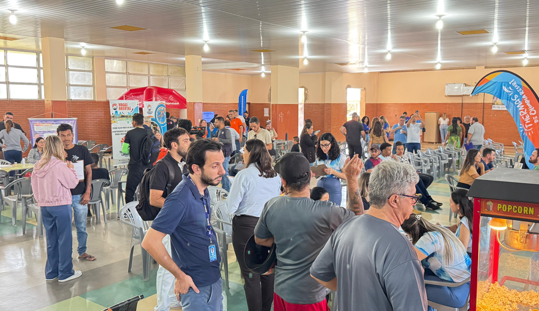 2º Mutirão do Emprego e Empreendedorismo em Olímpia reúne mil pessoas e oferece mais de 650 vagas