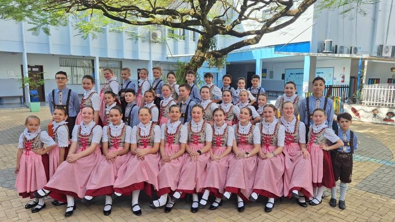 Casa da Cultura abre as portas para tradição alemã com o Grupo Folclórico Germânico E.E.B São Bento neste sábado (20)