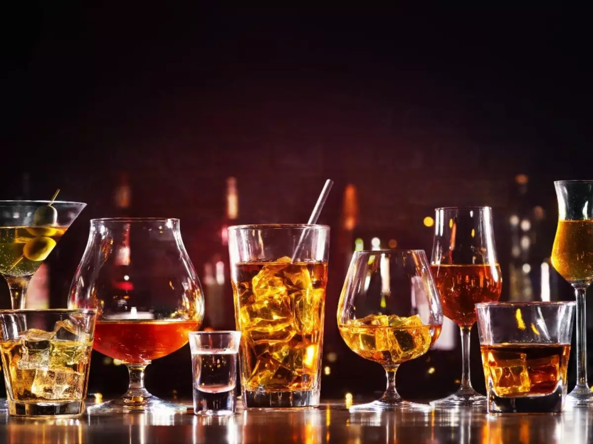 O Mundo das Bebidas Destiladas: Tradição, Cultura e Sabor