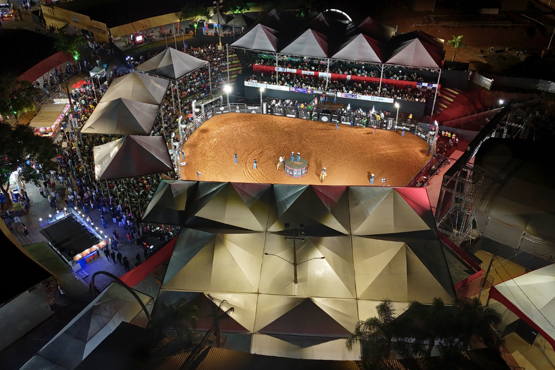 Fundo Social segue com a troca de alimentos por ingressos da pista solidária do Olímpia Rodeo Festival