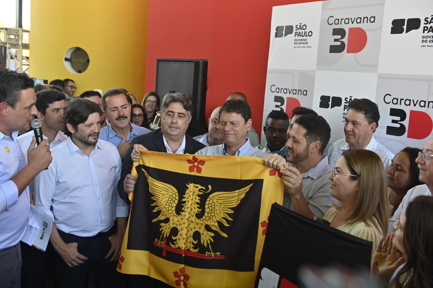 Olímpia recebe o governador Tarcísio de Freitas para entrega de obras e anúncios importantes