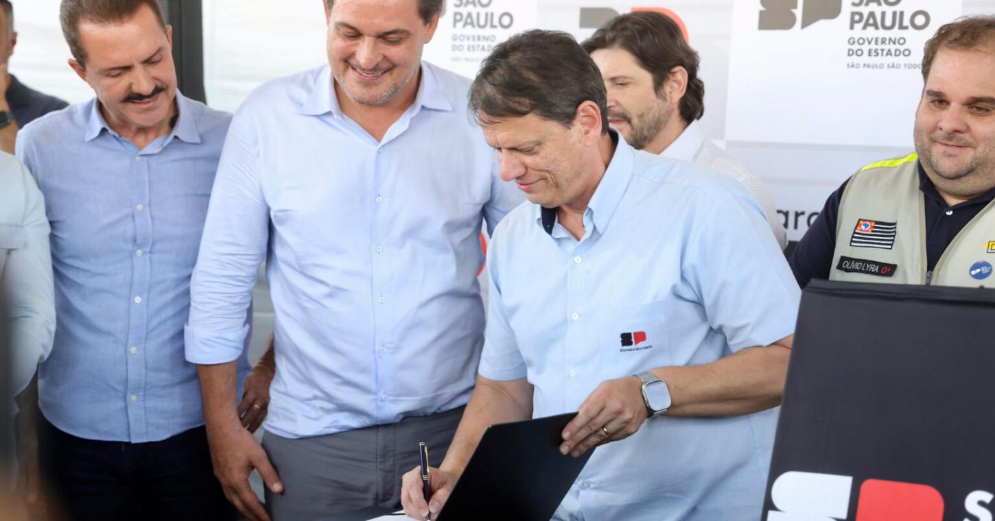 Tarcísio coloca Estado à disposição para tirar aeroporto de Olímpia do papel