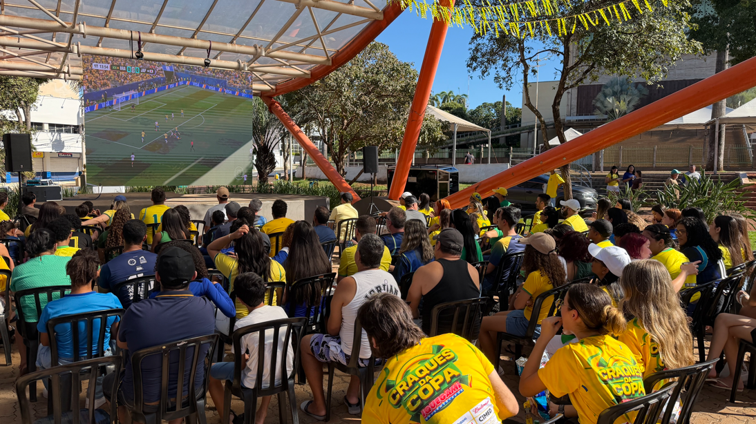 Brasil avança para as oitavas de final e Copa na Praça confirma transmissão do jogo contra a Noruega no próximo domingo (05)