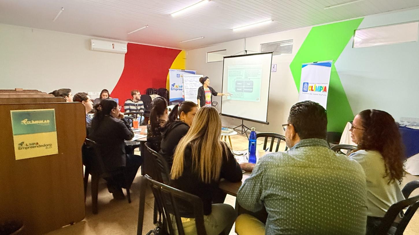 Empreenda capacita empreendedores de Olímpia com foco em inovação e gestão de negócios