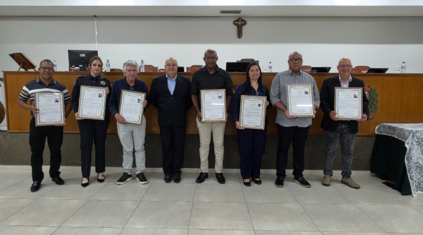“Pessoas que fazem a diferença”: Barrera homenageia sete nomes