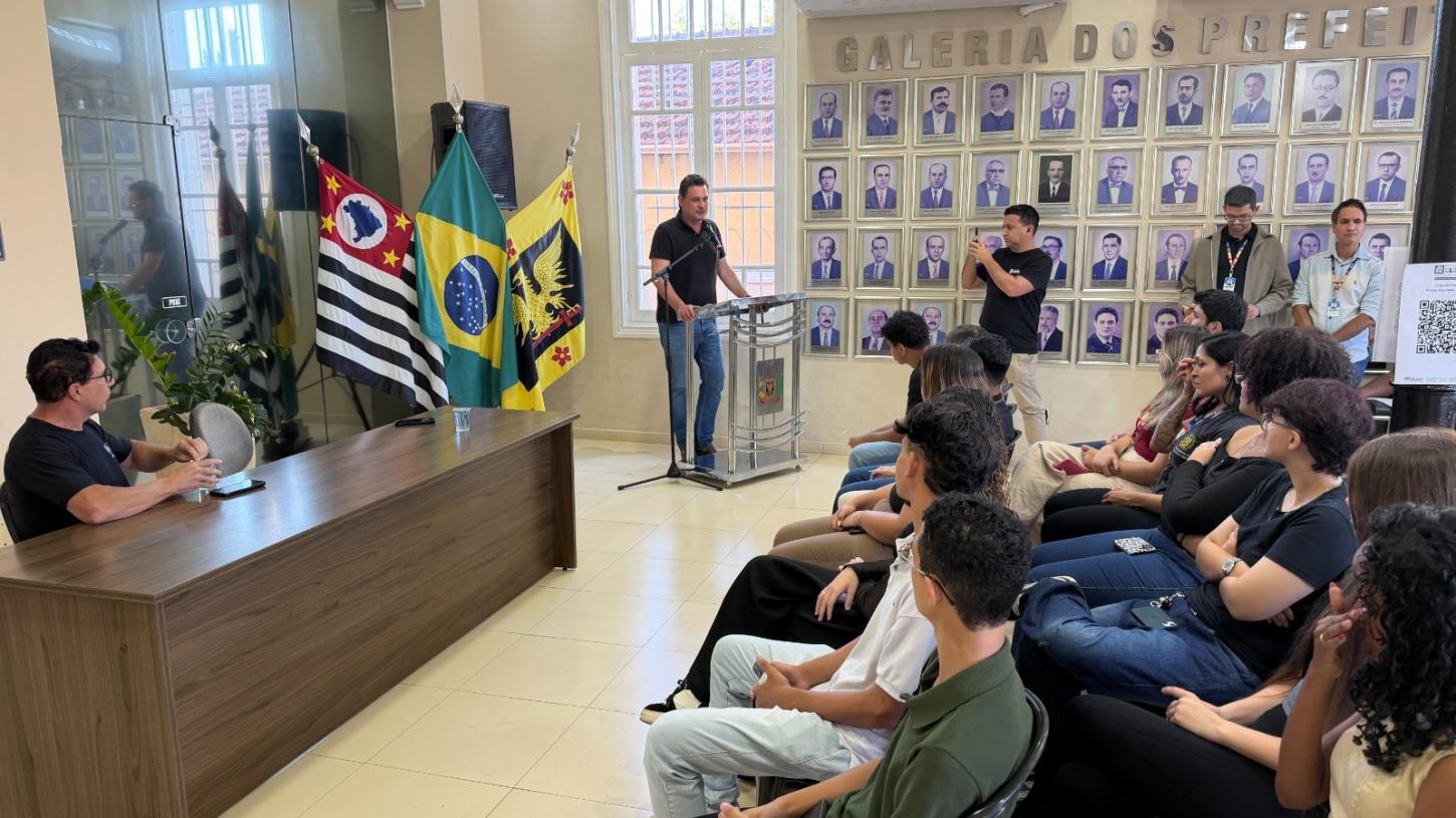 Prefeitura oficializa posse do Gabinete Jovem e fortalece o protagonismo juvenil em Olímpia