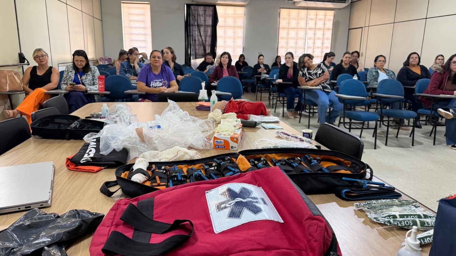 Prefeitura inicia formação em primeiros socorros para equipes da rede municipal de ensino