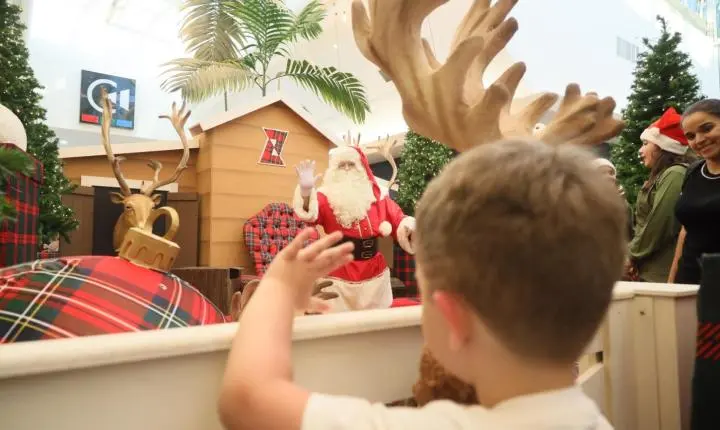 Chegada Do Papai Noel Marca Início Da Campanha De Natal Do Riopreto Shopping