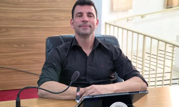 COMISSÃO DE ÉTICA QUER OUVIR OTÁVIO HIAL SOBRE 'RACHADINHA