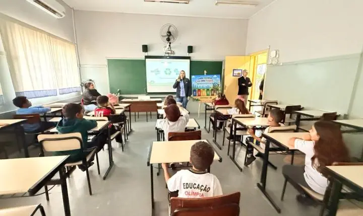 Educação Ambiental alcança cerca de 600 alunos da rede municipal com ações sobre reciclagem e cidadania