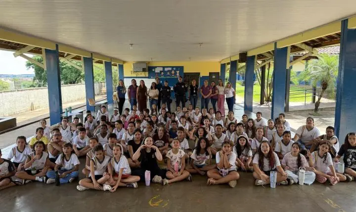Escolas de Olímpia realizam ações educativas pela paz no Dia Nacional de Combate ao Bullying