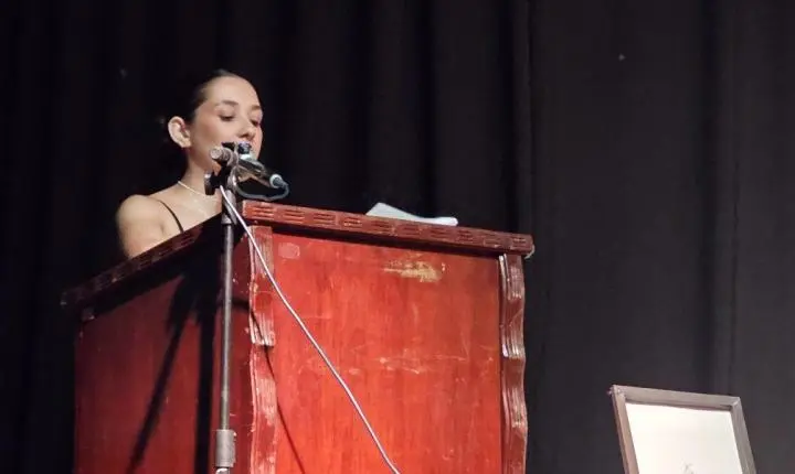 Lançamento De Livro Transforma Memória Pessoal Em Literatura E Cena