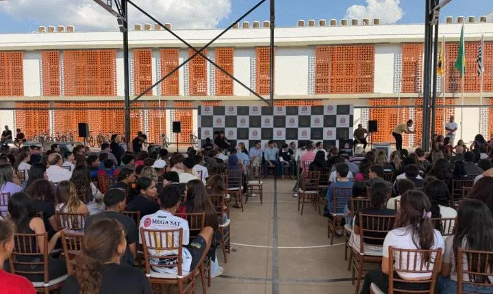 Nova escola estadual é inaugurada na zona leste de Olímpia com capacidade para 1300 alunos