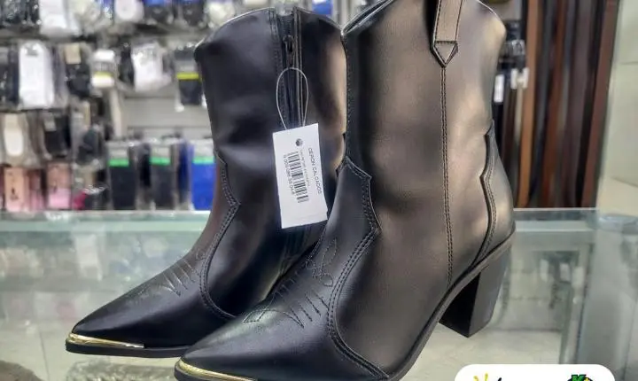 O look perfeito para o FEFOL e para a Festa do Peão começa pelos pés!