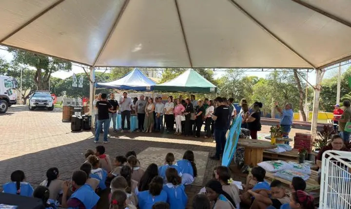 Olímpia Lança Programa Olímpia+Viva Com Apresentação Da Nova Frota De Limpeza Urbana