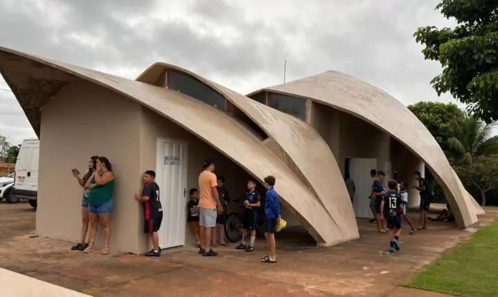 Prefeitura Entrega O Novo Complexo Esportivo “Valdecir José Bertocco” Em Baguaçu Após R$ 520 Mil Em Melhorias